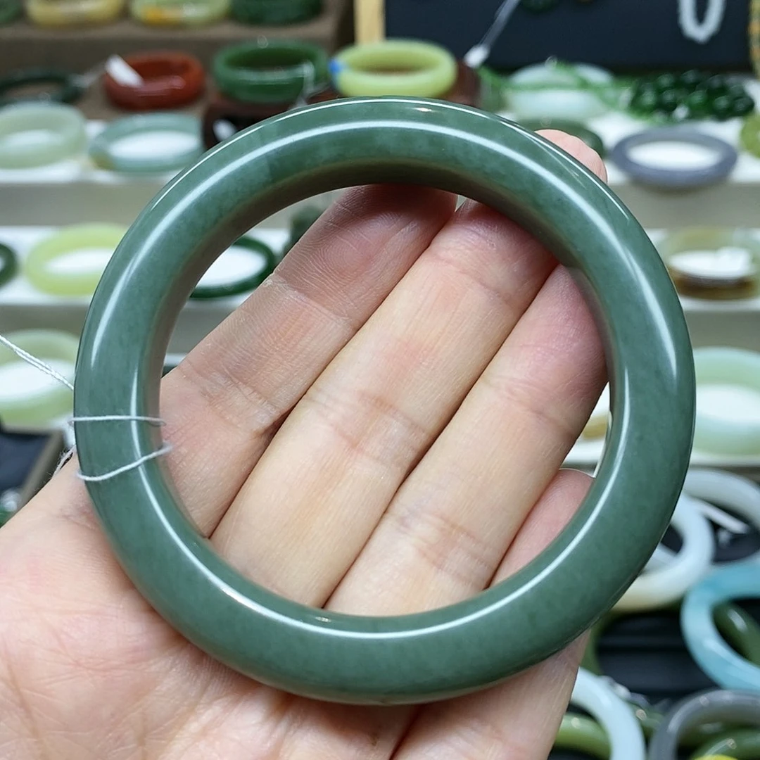 【闪购商品】和田玉手镯未镶嵌