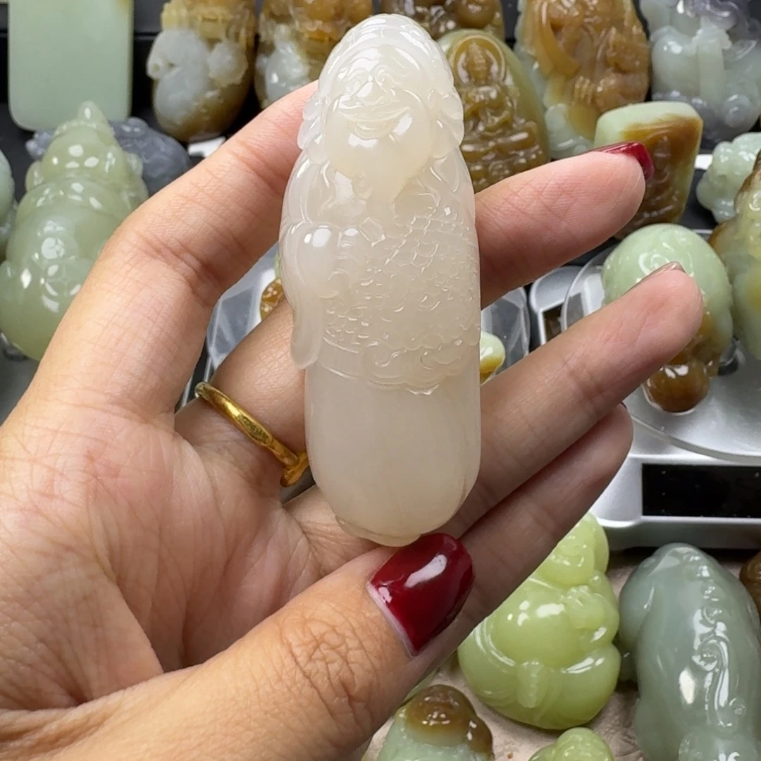 和田玉未镶嵌挂件