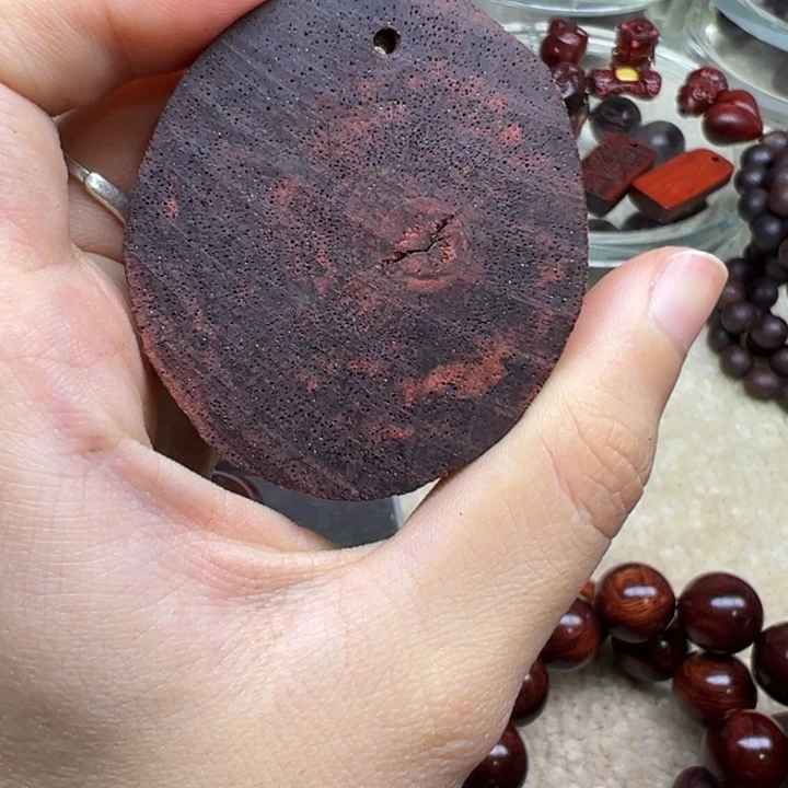 藤类缅甸小叶降真香胭脂红红油无事牌