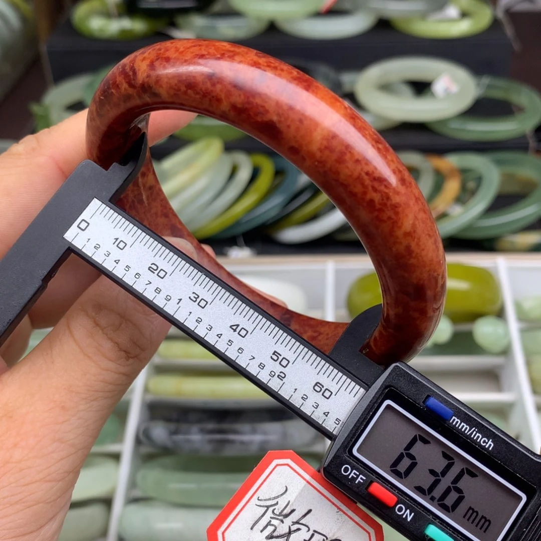 未镶嵌蛇纹石玉手镯708