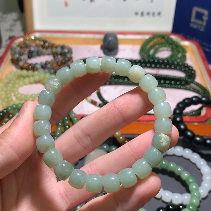 和田玉手串未镶嵌戈壁青白玉 8/9 有裂