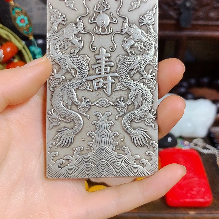 织绣正能量的人都是有好脾气和好性格