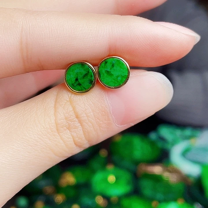 翡翠银S925镶嵌颈饰多样性