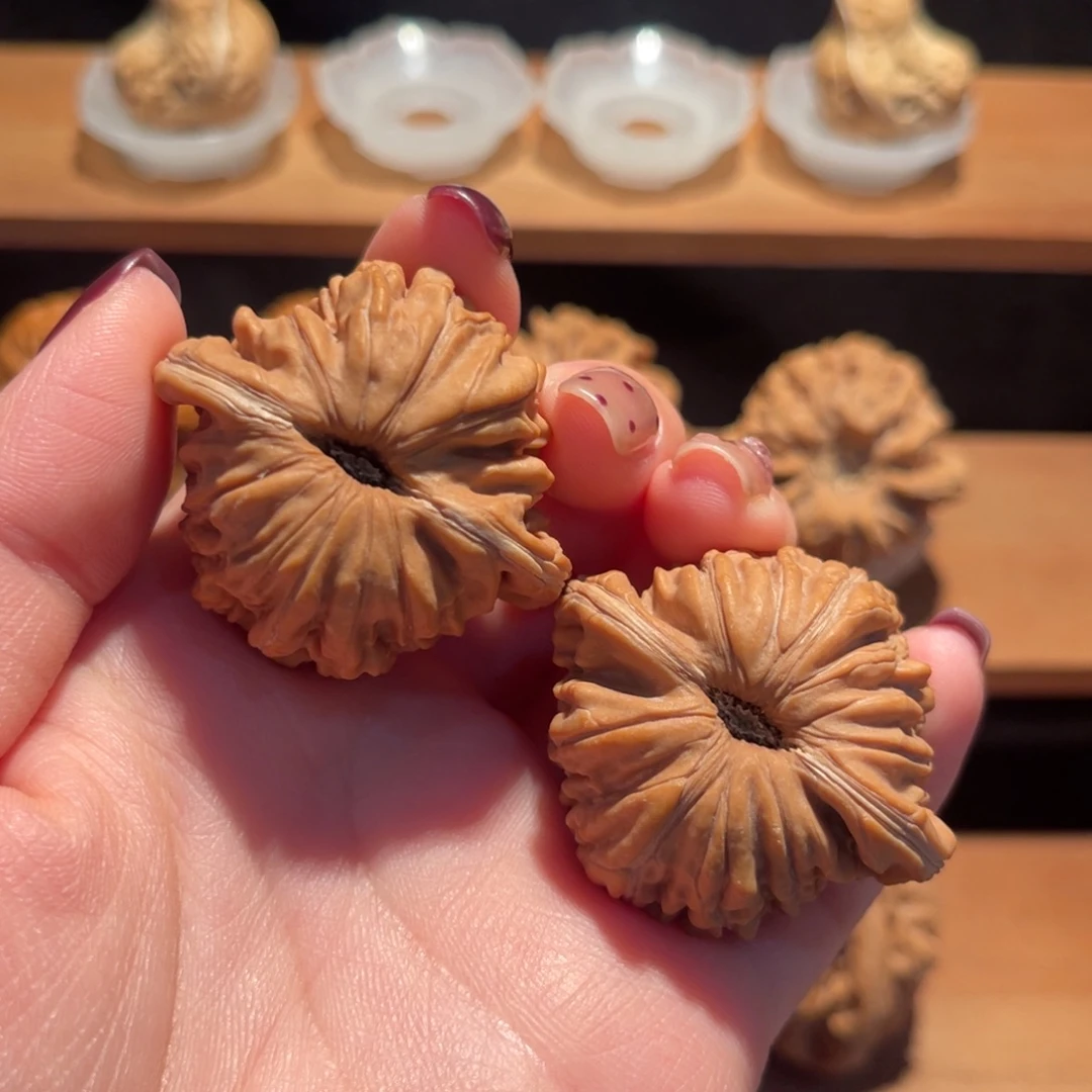 情***子四座楼40，全品，货头
