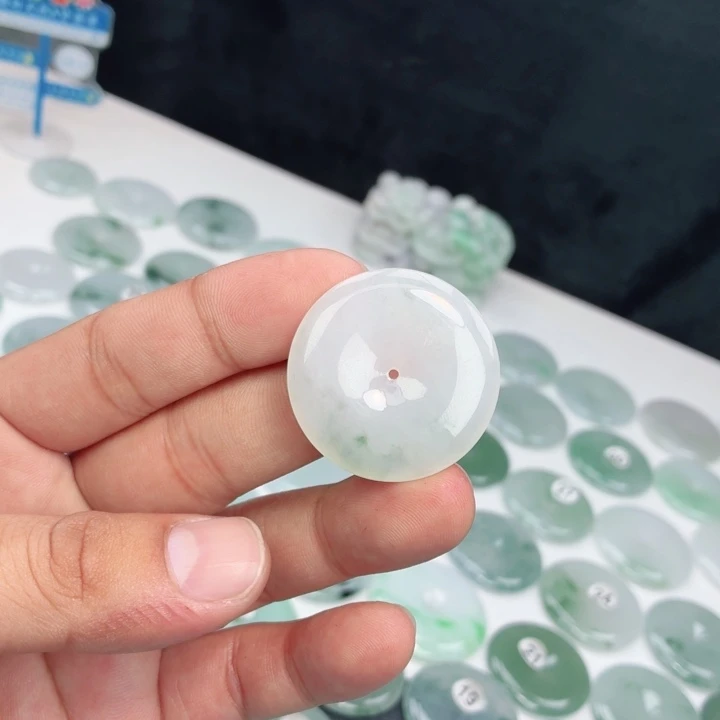 翡翠未镶嵌颈饰缅甸天然A货翡翠34.2/5.8