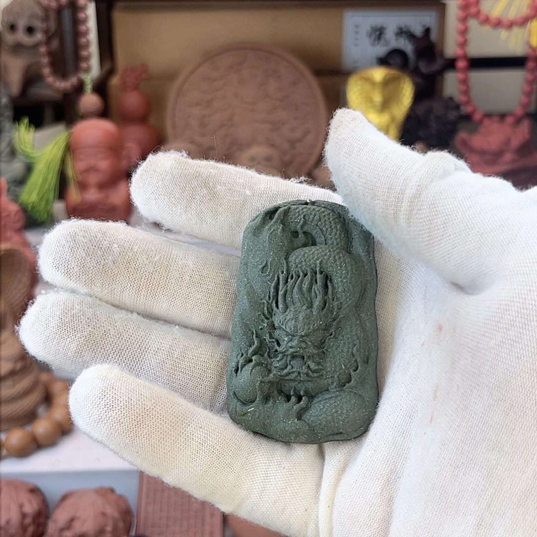 泥塑茉莉香方龙牌