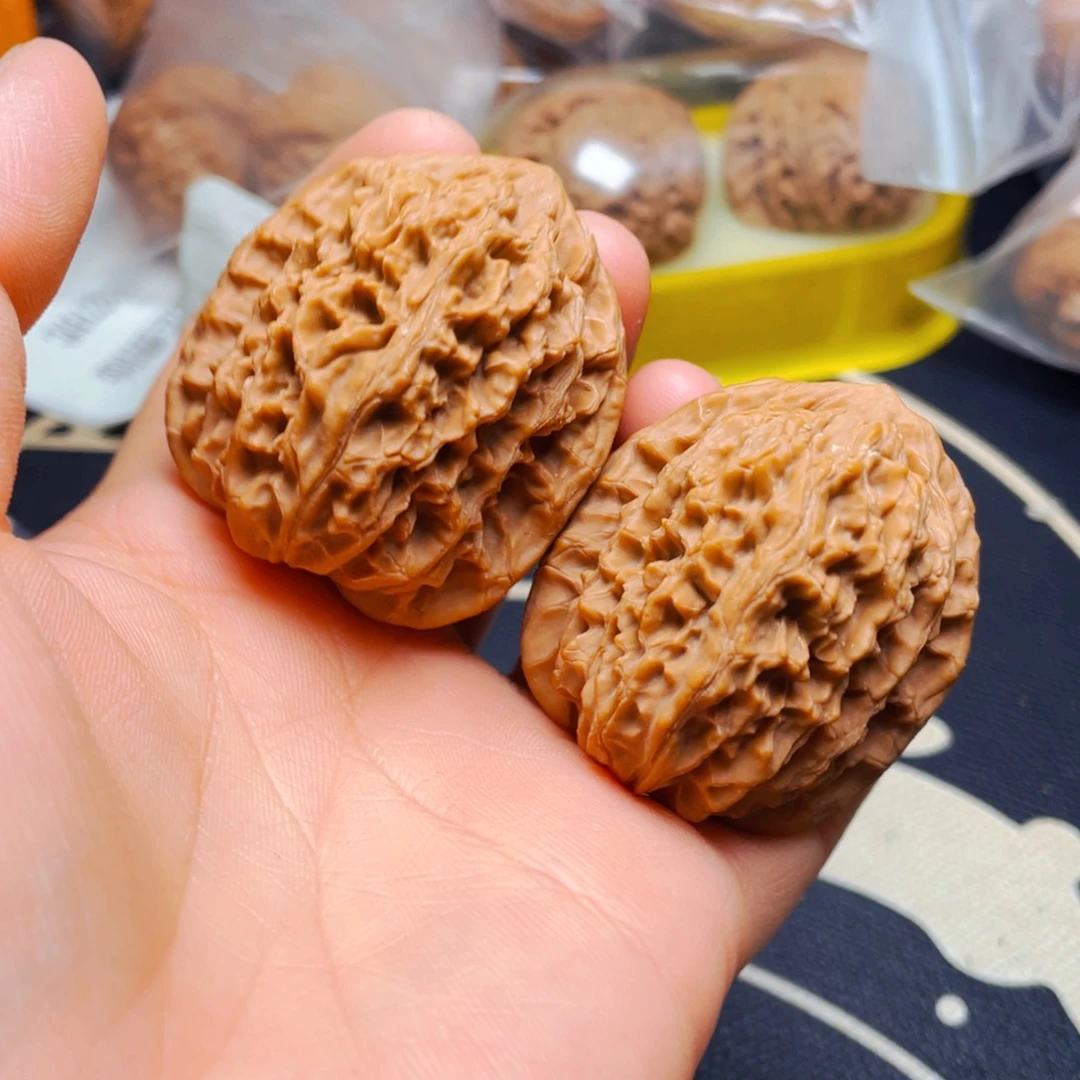 文玩核桃吊坠时***漏马老四