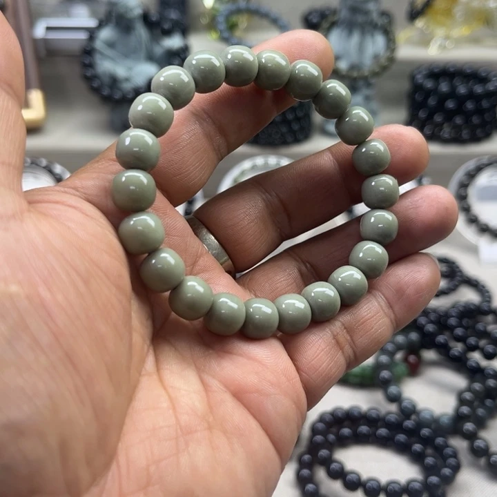 和田玉未镶嵌手链