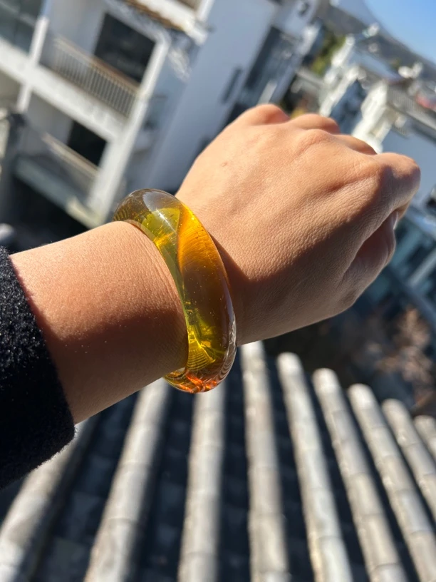 缅甸琥珀金兰大圈口雨花手镯，圈口61宽18.6厚12、无裂带特色花瓣