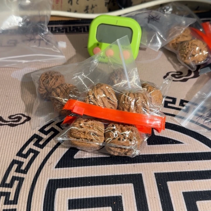 四对文玩核桃无售后