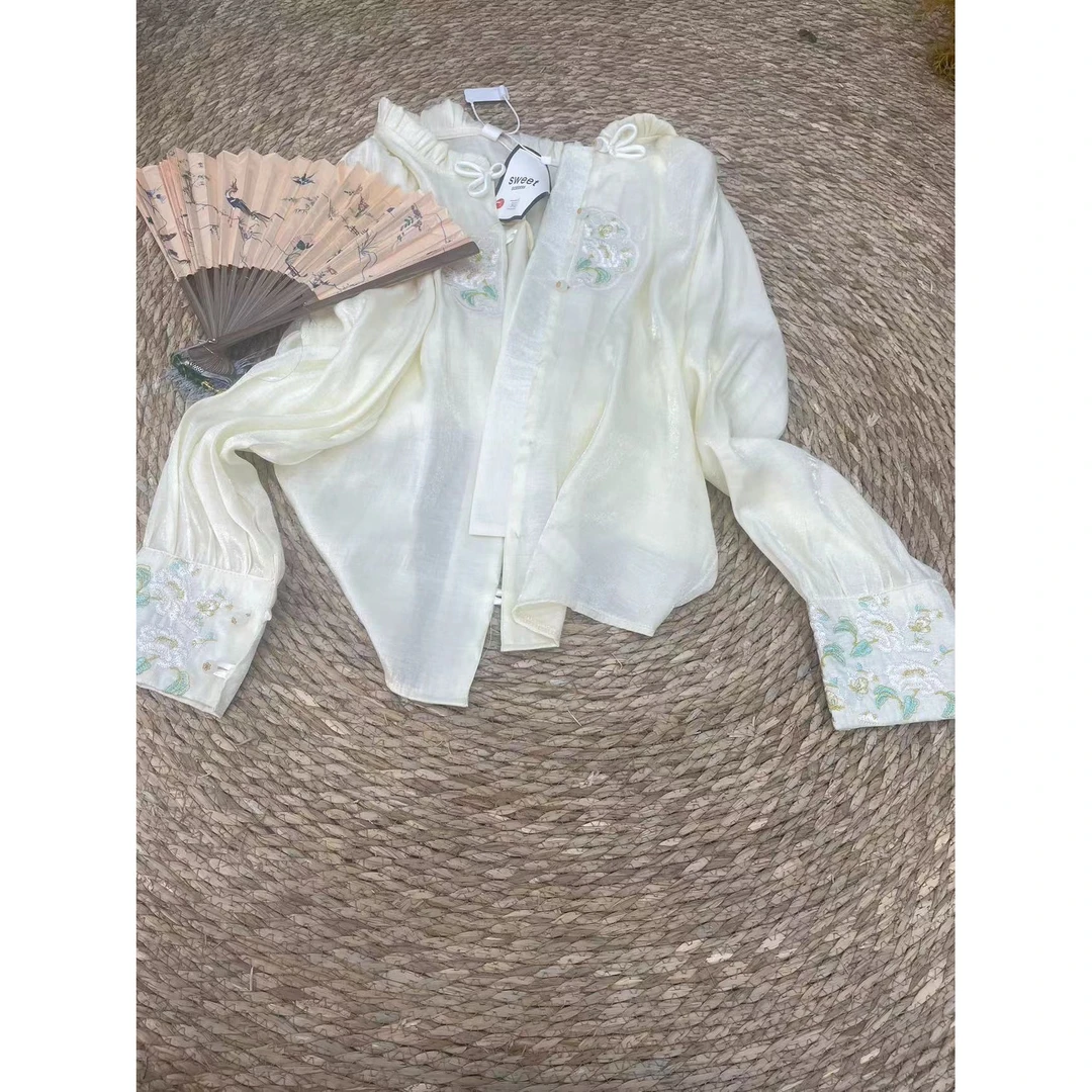 395时尚套装衬衫连衣裙绣花女士夏季长袖白色时尚网红