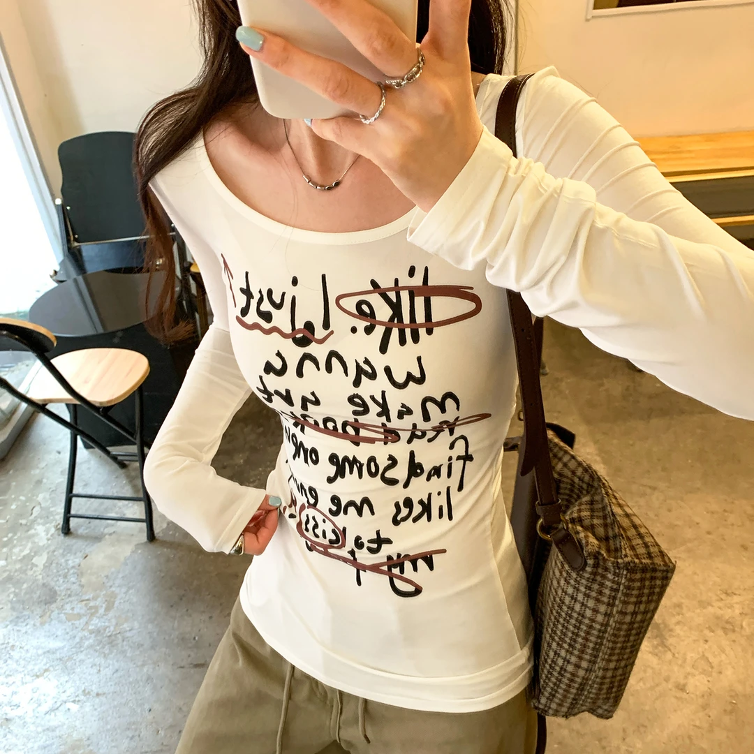 法式镂空露腰美式复古长袖T恤女秋季2025字母印花绝美上衣打底衫