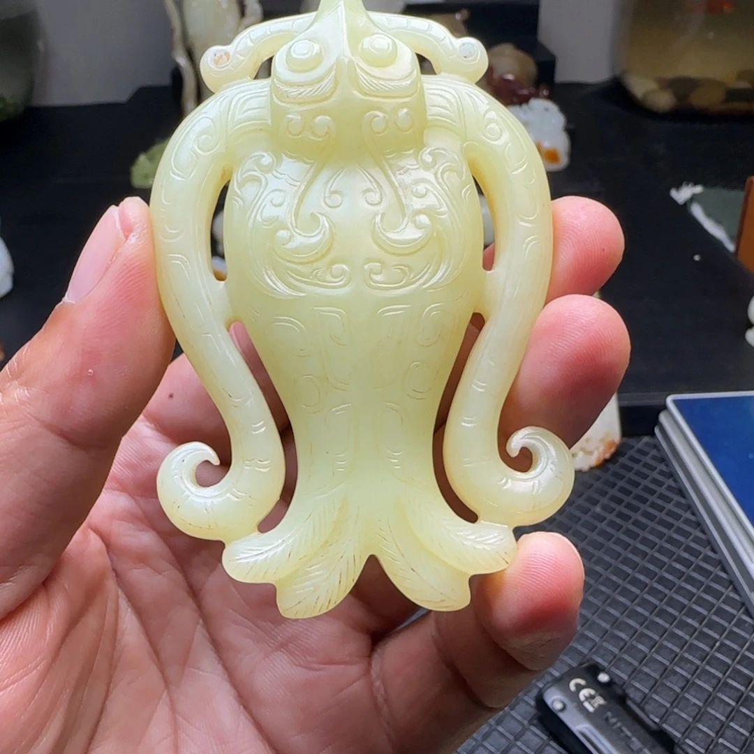 *****和田玉未镶嵌挂件