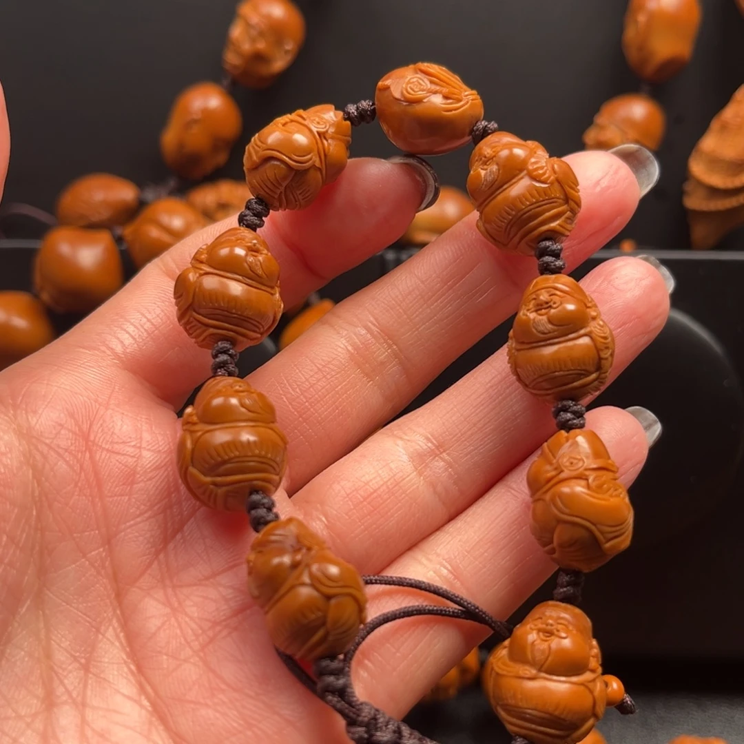 小***Y橄榄核吊坠财神14