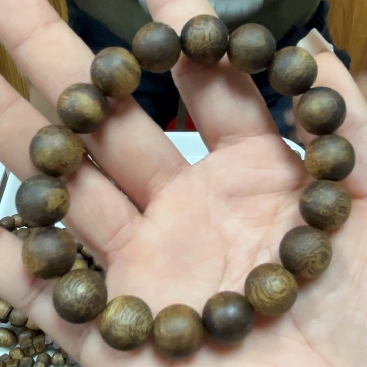 沉香木手串糖**?圆珠1.2单圈多样性发一