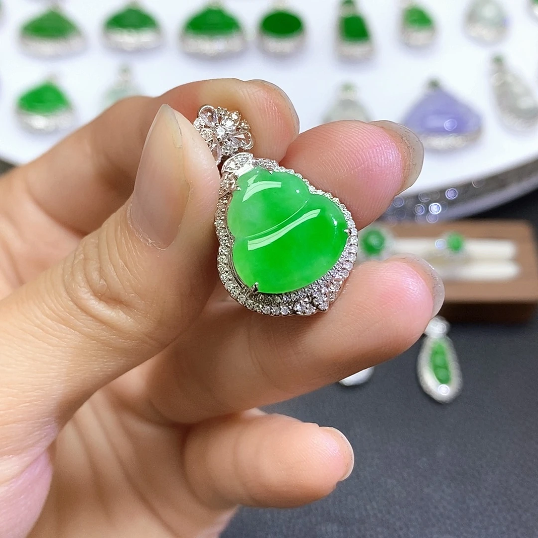 翡翠18K金镶嵌吊坠(不含链)