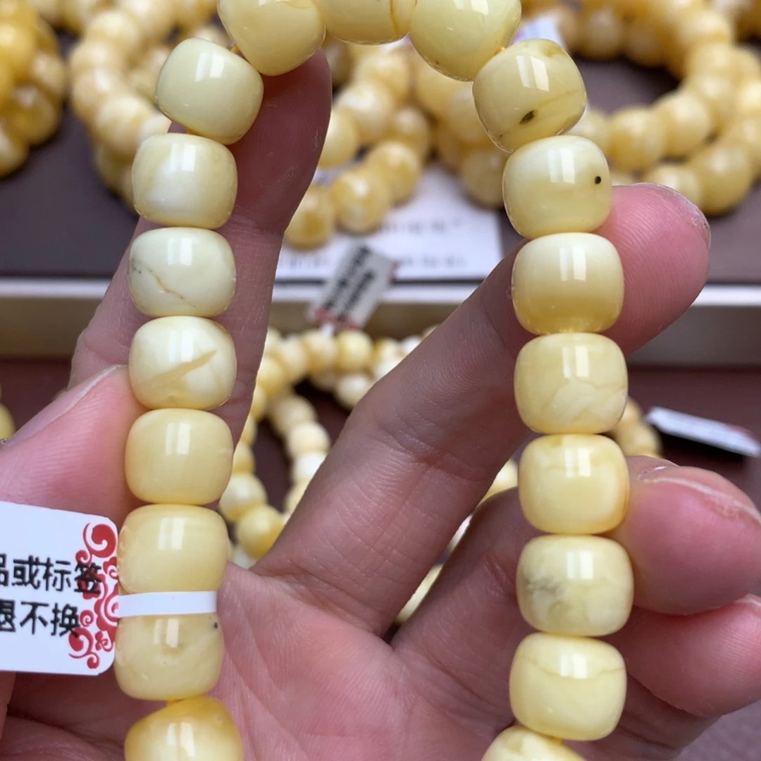 蜜蜡未镶嵌珠宝奇石3