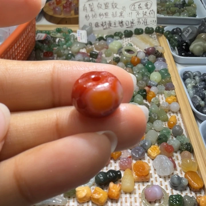 和田玉未镶嵌珠宝半成品