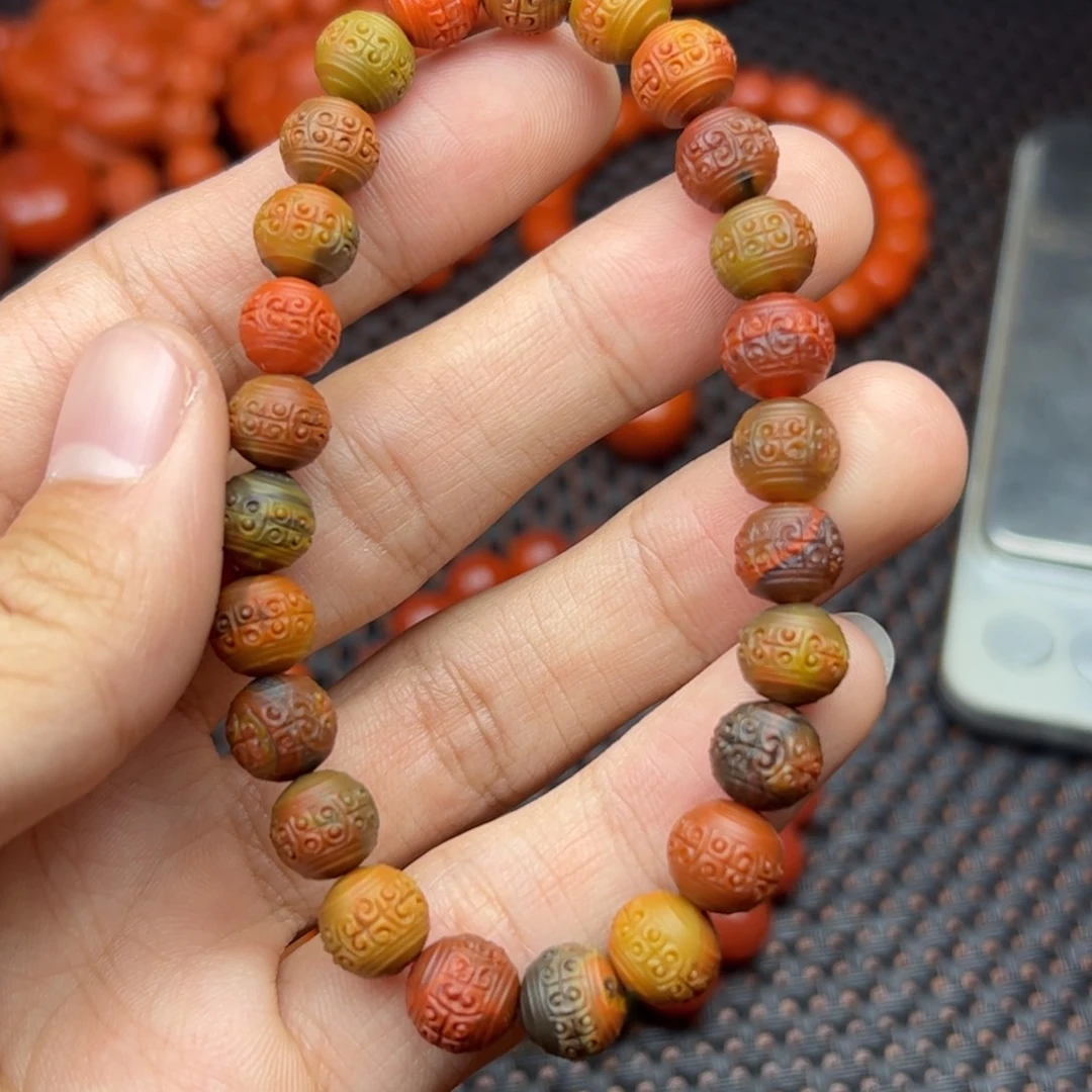 南红玛瑙未镶嵌挂件