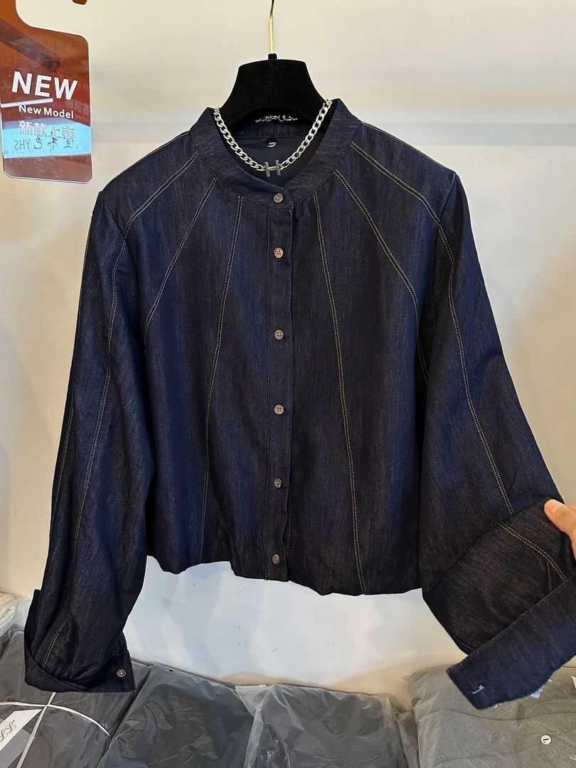 高端欧货春秋季新款设计感复古明线圆领单排扣牛仔长袖衬衫401229