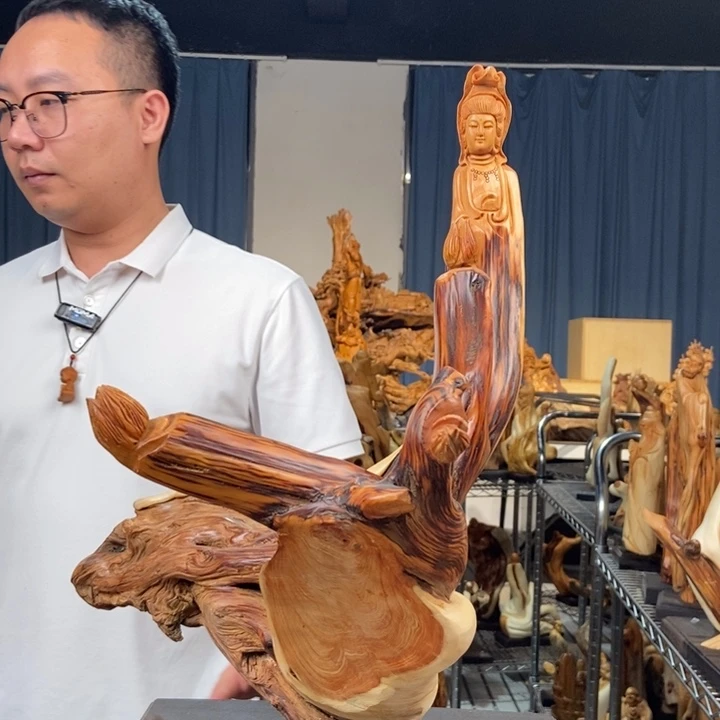 柏木（崖柏）随型摆件