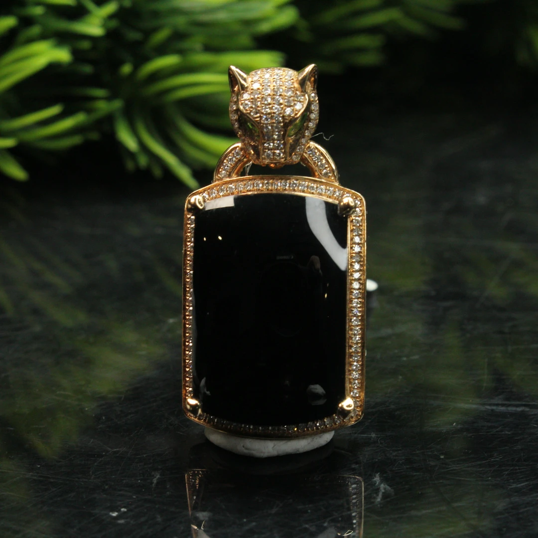 ZB27天然缅甸翡翠A货墨翠无事牌/800101嘉禾臻宝拍卖