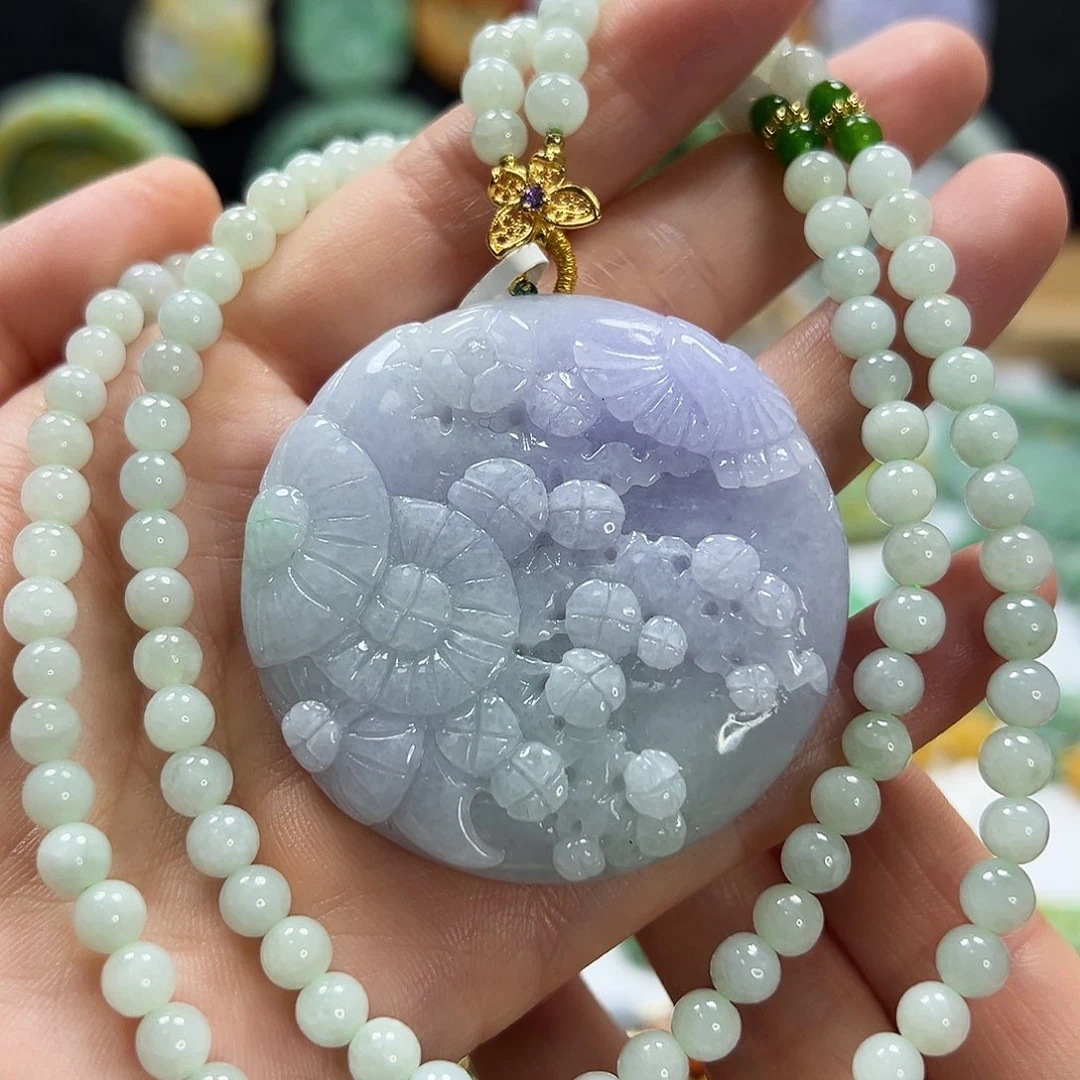 翡翠未镶嵌颈饰吊坠