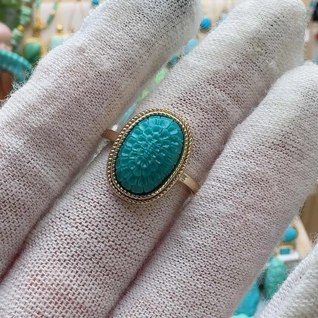 绿松石配饰未镶嵌