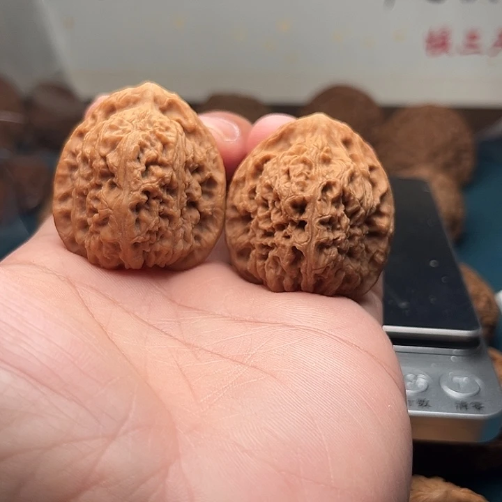 兜***呀吊坠文玩核桃2南疆石文玩核桃