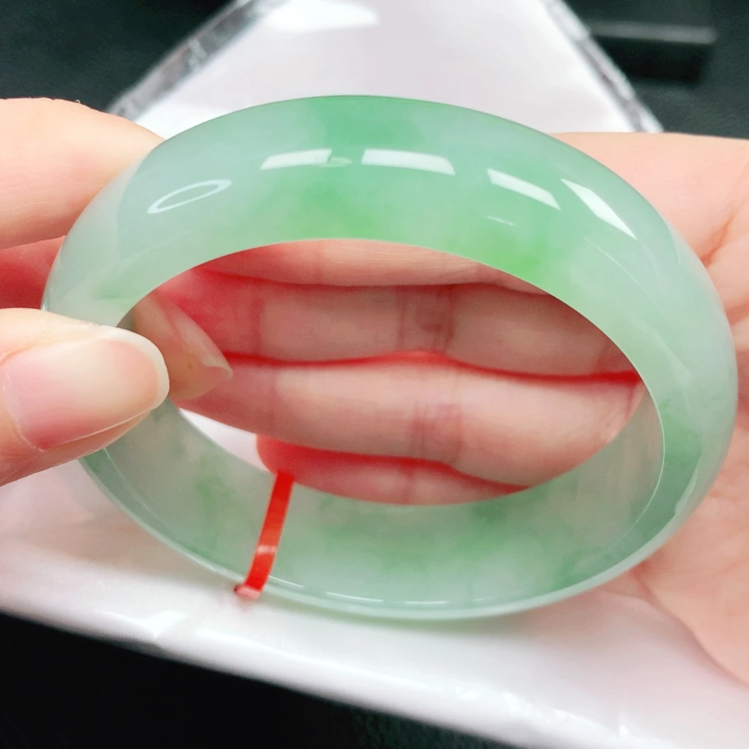 翡翠未镶嵌手镯59圈