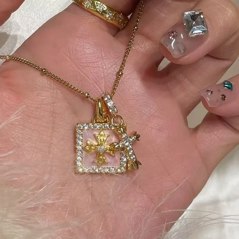 铜合金项链 满钻十字架吊牌项链女轻奢ins百搭小众高级感锁骨链