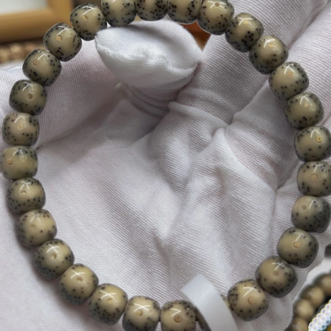星月菩提手串彩云追月8/7通体留白小细星稀疏爆油手感