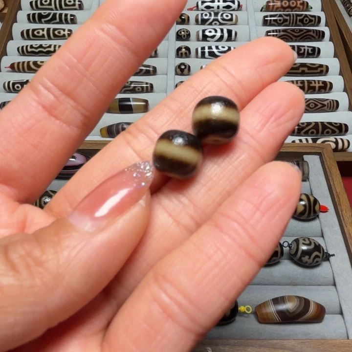 未镶嵌颈饰玛瑙/玉髓