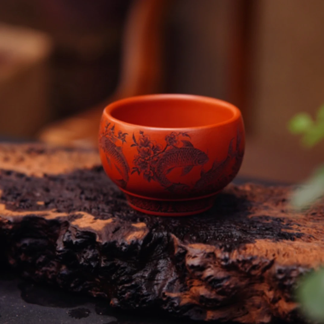 宜兴原矿紫砂 双层 鱼图刻绘