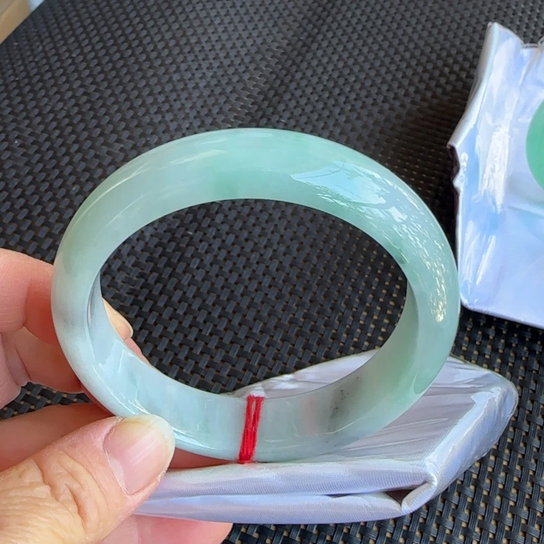 翡翠未镶嵌手镯59正圈手镯