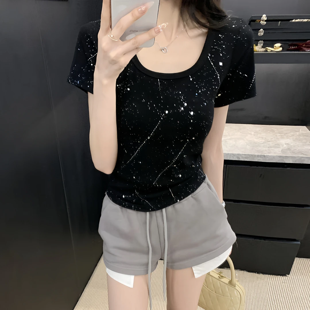 黑色短袖t恤女夏2025新款超火巨好看独特漂亮小众不撞衫短款上衣