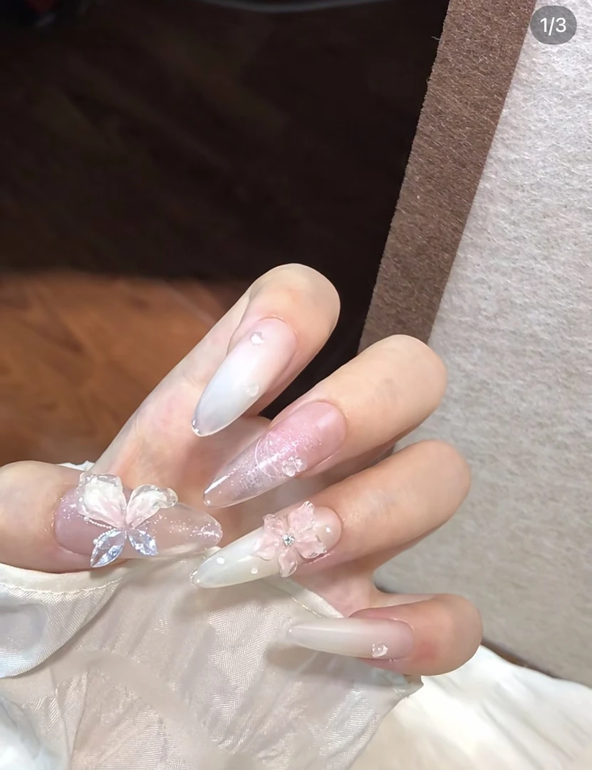 直播穿戴甲邮邮专拍链接，不满三单拍此链接.