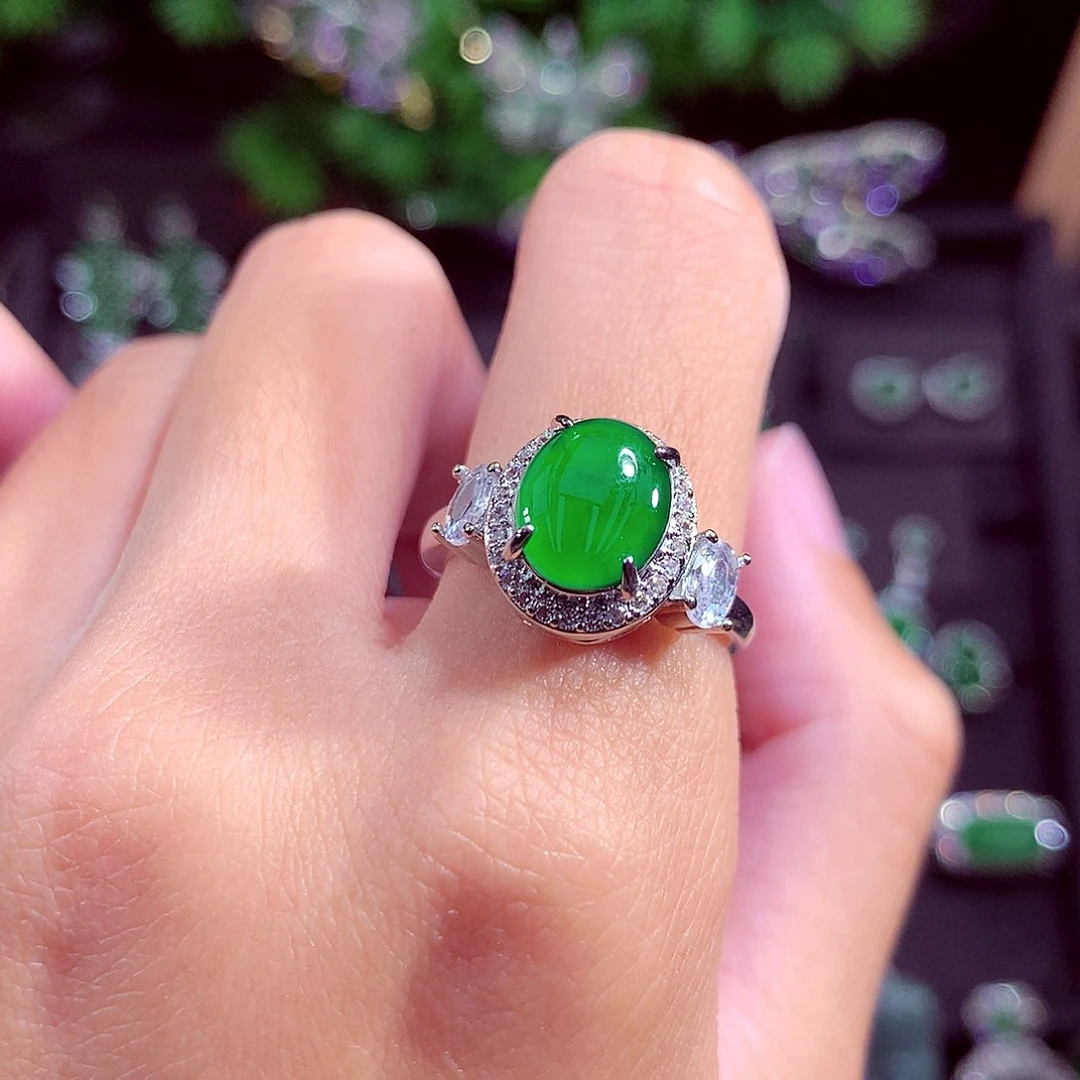 颈饰未镶嵌翡翠天然