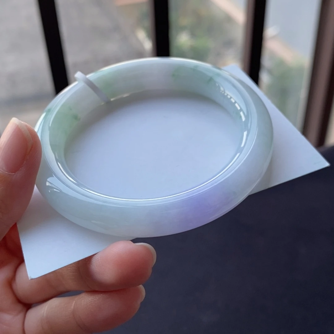 翡翠未镶嵌手镯54.4圆条春彩