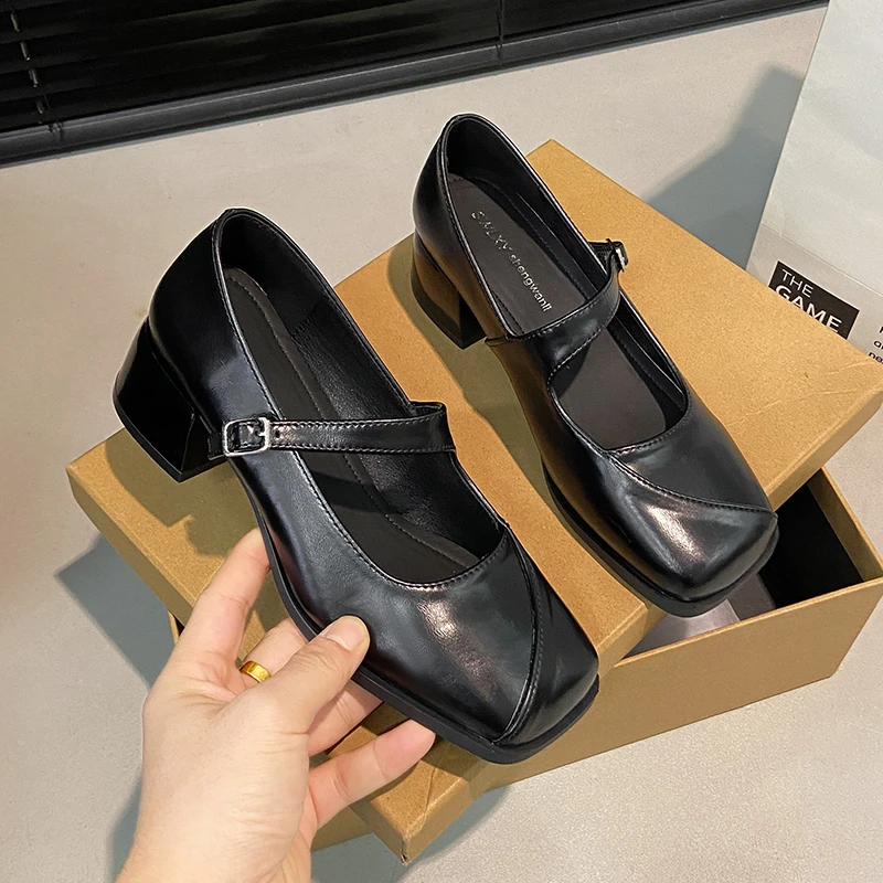 312复古玛丽珍鞋女韩版法式浅口单鞋一字带粗跟小皮鞋