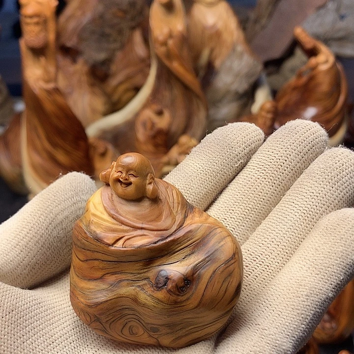 魏***巍柏木一物一拍自带香味