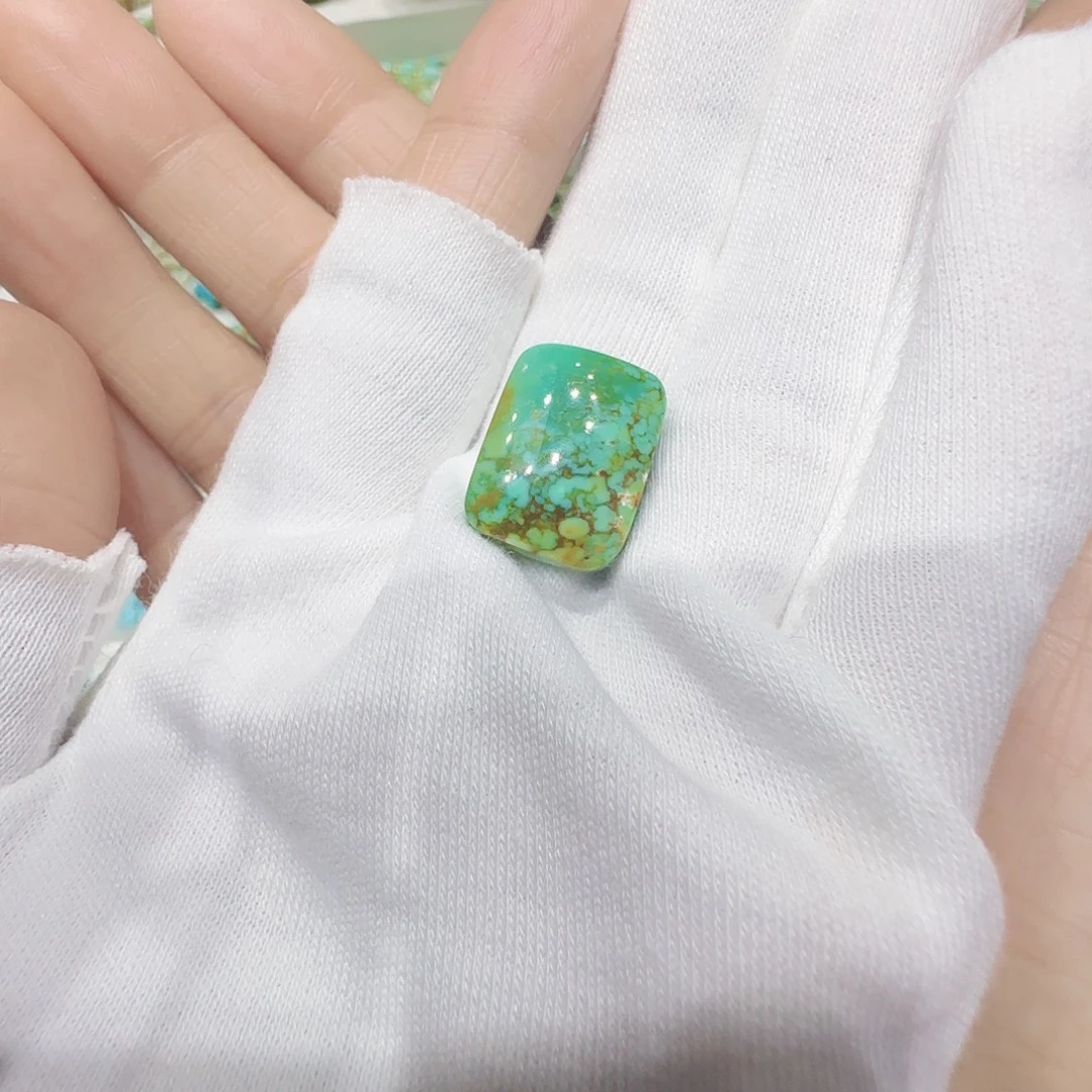 绿松石未镶嵌原矿绿松石