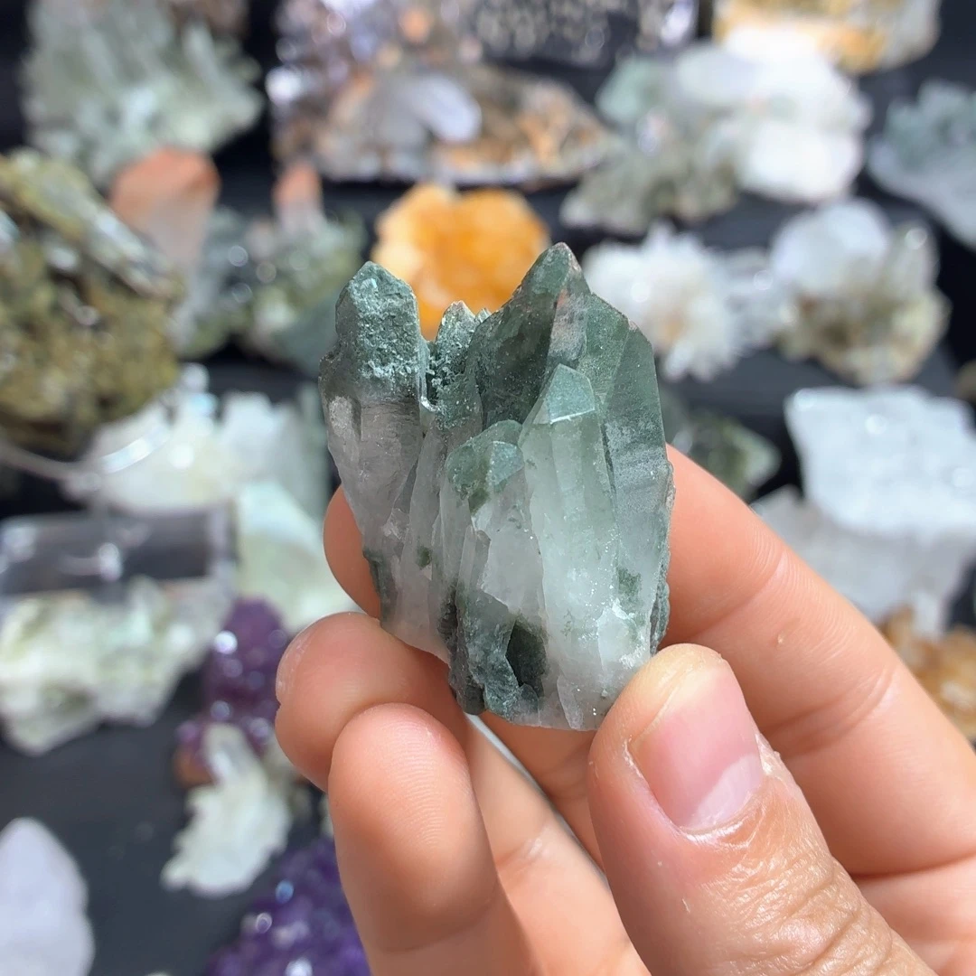 石材福利绿幽小山