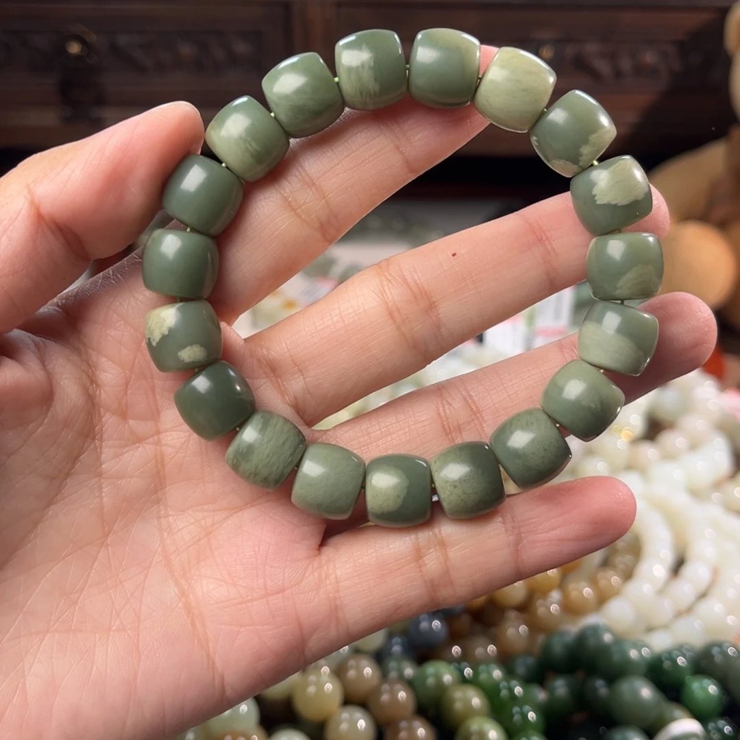 和田玉未镶嵌手链