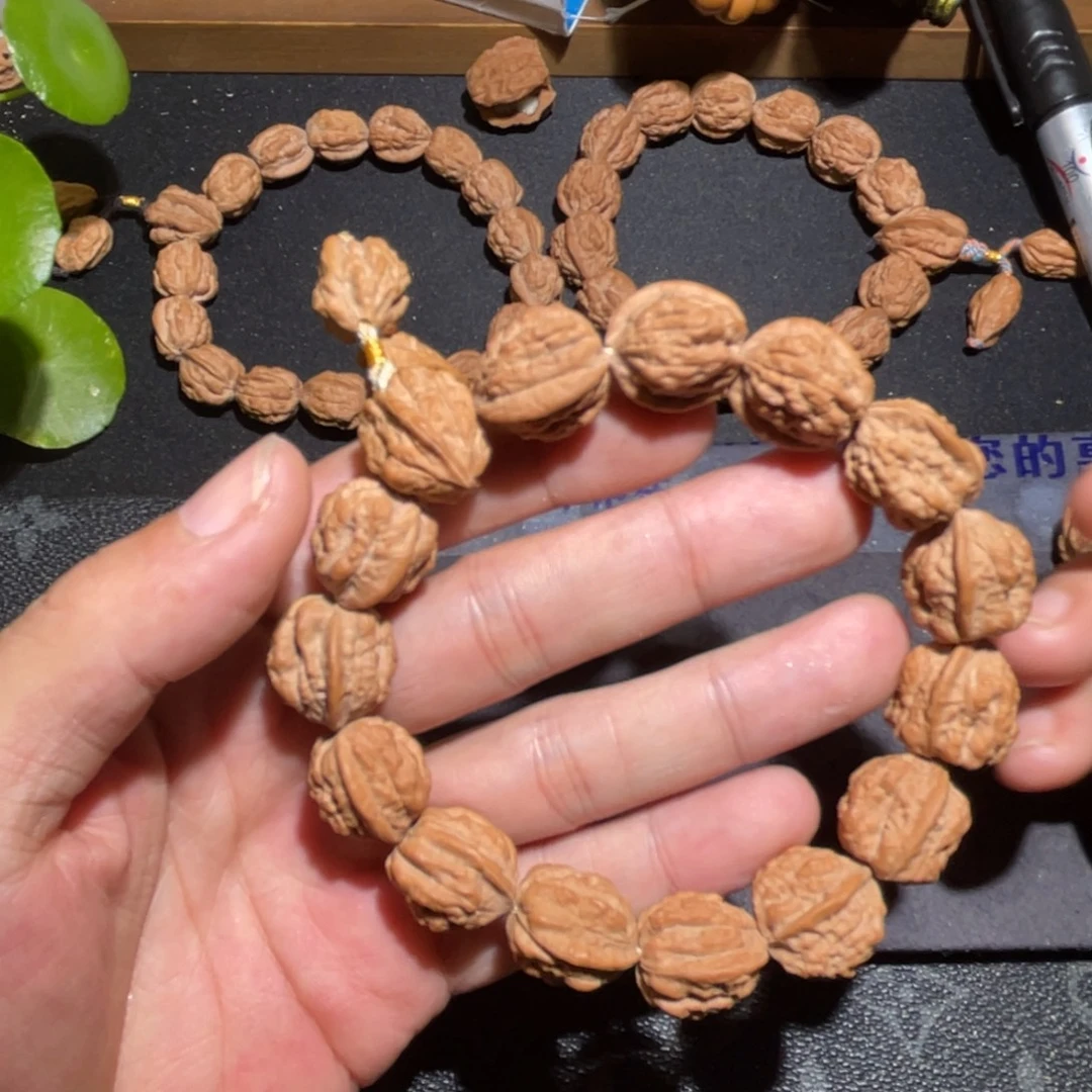 @***伟手串文玩核桃嵩山蛤蟆头无削尖无泡药16➕