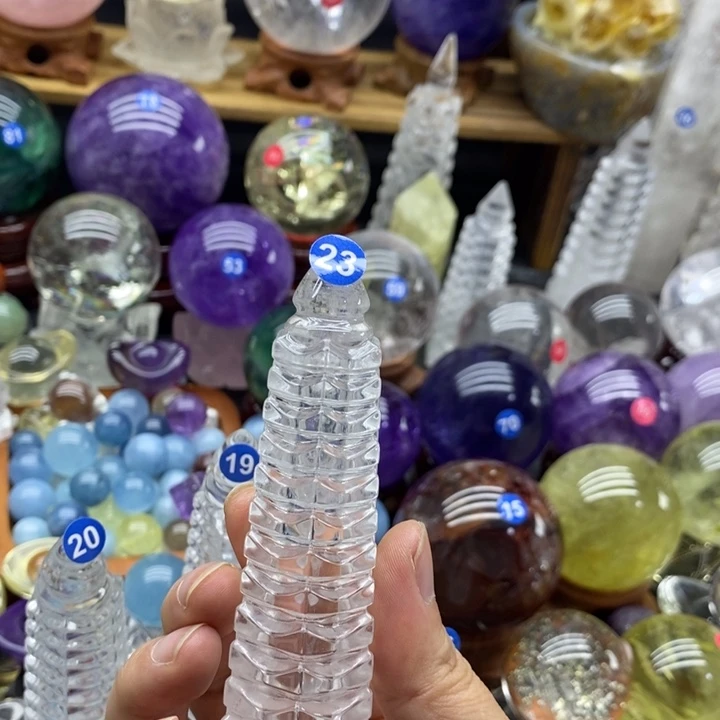 g***o石材天然白水晶柱