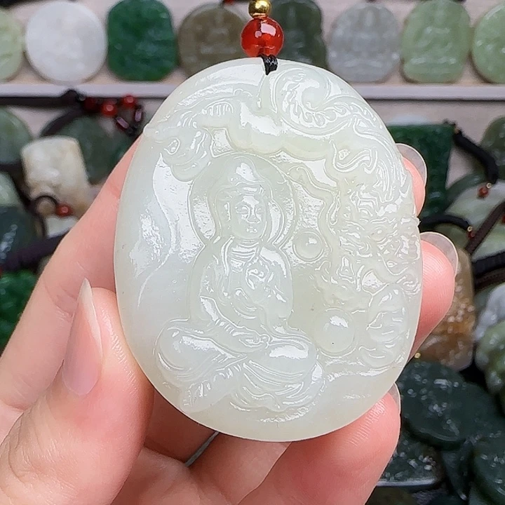 和田玉未镶嵌颈饰