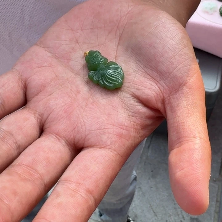 和田玉18K金镶嵌颈饰