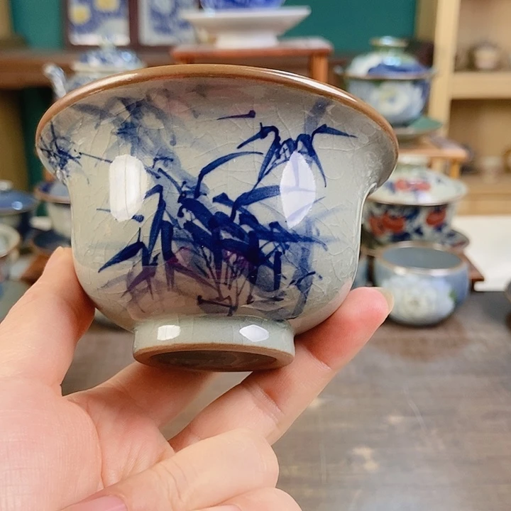 瓷片手工制作工艺精湛等