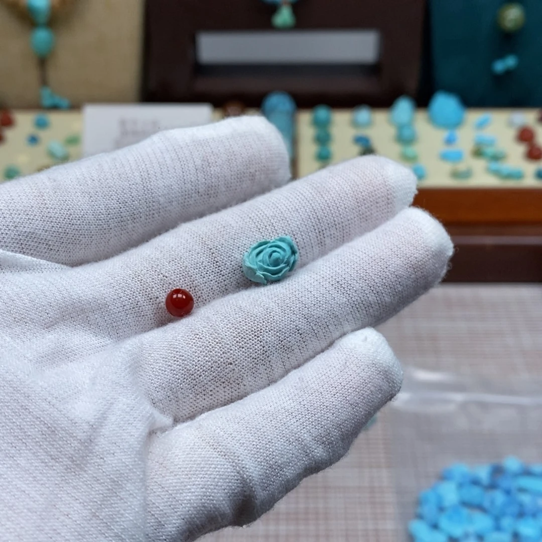 未镶嵌配饰南红玛瑙